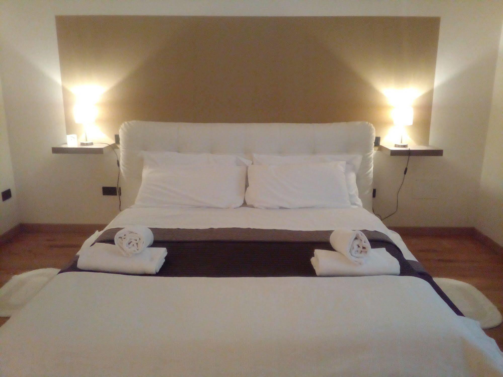 Relais Villa Lezard Lazise Eksteriør bilde